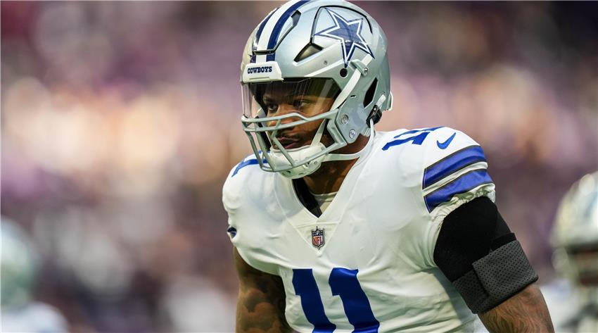Micah Parsons Trade Request Raises Eyebrows, But Not Alarms at Cowboys Camp