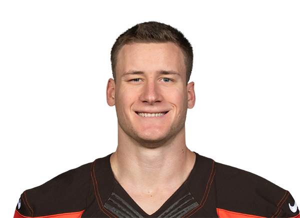 Seth DeValve